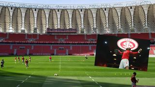 La alegría de volver: el eufórico grito de Paolo Guerrero tras pisar estadio Beira-Río previo al clásico ante Gremio [VIDEO]