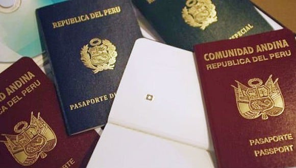 En los países de la Comunidad Andina en el aeropuerto del país de destino le entregarán la tarjeta andina de migración (TAM) como documento de identificación durante todo su viaje. (Foto: Andina)