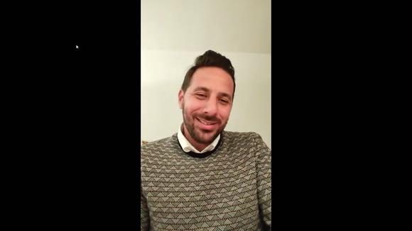 Claudio Pizarro sorprende al cantar “Y es que sucede así” de Arena Hash. (Video: @claupiza14)