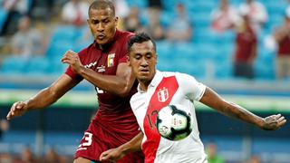 Según medios holandeses: Feyenoord aceptó oferta de Cruz Azul por Renato Tapia