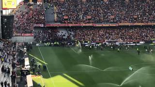 Sucedió de nuevo: aficionados ingresaron al campo de juego en partido de la Ligue 1 [VIDEO]