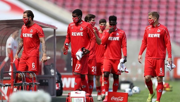 Bundesliga relaja medidas y anuncia que suplentes ya no estarán obligados a llevar mascarilla. (Getty)