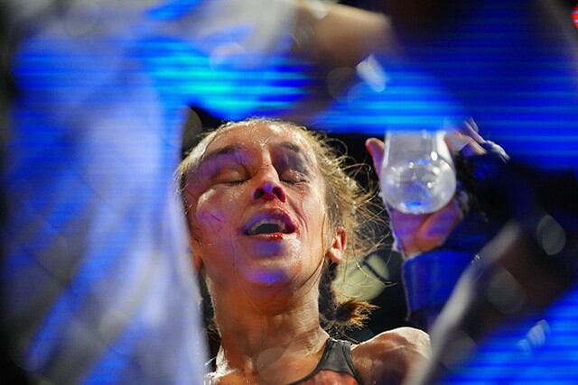 La cara de Joanna Jedrzejczyk luego de su derrota ante Weili Zhang en el UFC 248. (Foto: Getty Images)