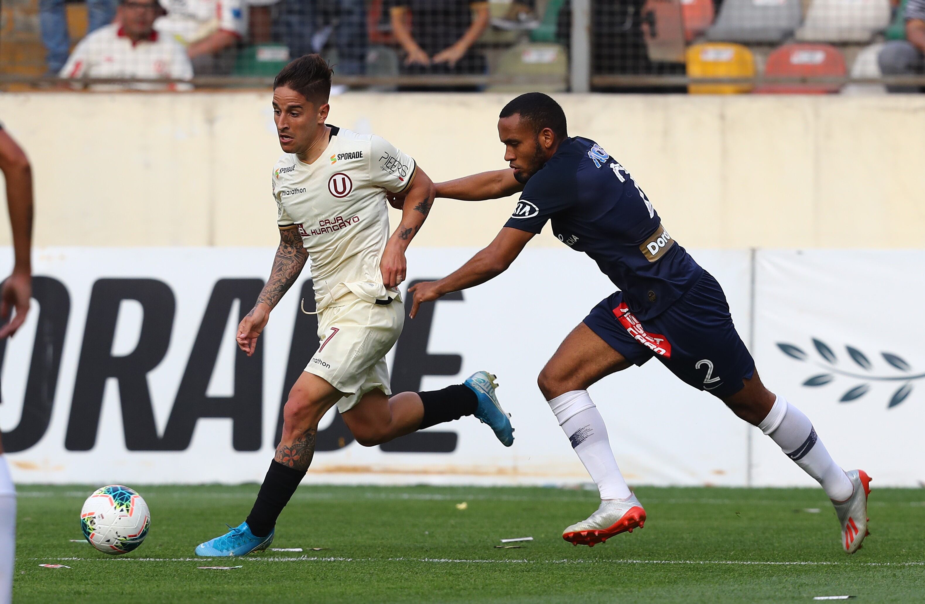 Universitario juega contra Alianza Lima por la Liga 1 Movistar. Conoce las horas y canales TV para ver todos los partidos de hoy, domingo 8 de marzo. (Foto: FRANCISCO NEYRA \ GRUPO EL COMERCIO)