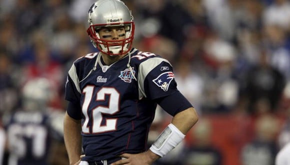 Tom Brady busca dedicarle más tiempo a su esposa e hijos. | Foto: AFP