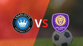 Arrancan las acciones del duelo entre Charlotte FC y Orlando City SC