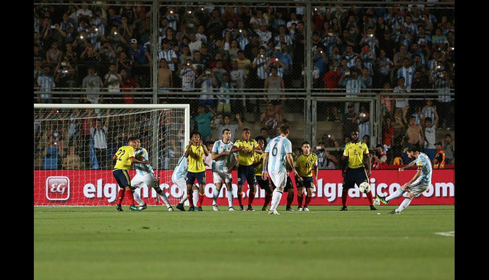 Las mejores imágenes del golazo de tiro libre de Lionel Messi a Colombia. (Getty Images / AFP / Reuters)