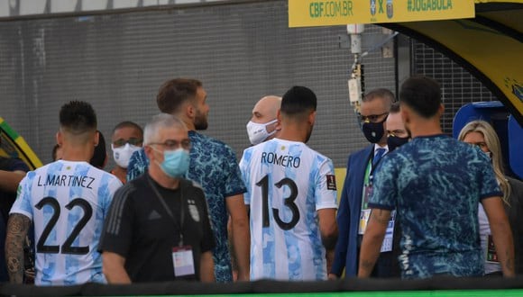 Episodios como la suspensión del Brasil-Argentina "atentan contra el espíritu deportivo de una competencia tan importante", señaló la AFA. (Foto: AFP)