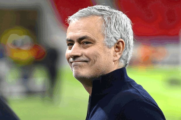 José Mourinho tiene contrato con la AS Roma hasta el 2024. (Foto: Getty Images)