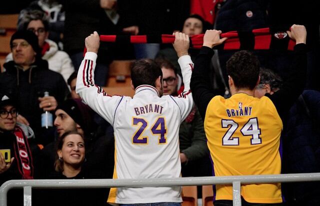 AC Milan le rindió un emotivo homenaje a Kobe Bryant durante el partido contra Torino por la Copa Italia. (Foto: Twitter)