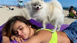 Yanet García y Mamacita fueron a la playa en Long Beach  