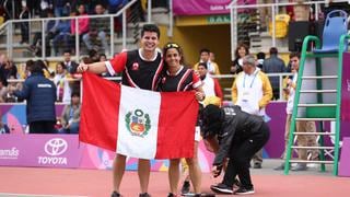 ¡Lo gritó al mundo! Kevin Martínez se coronó campeón en frontón peruano y lo celebró con la bandera en mano [VIDEO]