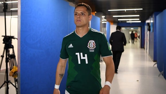 Javier Hernández utilizó sus redes para confirmar su deseo de jugar el Mundial de Qatar con México (Getty Images)