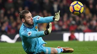 ¿Es de este mundo? La genial doble tapada de David de Gea ante los disparos de Lacazette y Sánchez