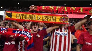 "Todos un mismo país": banderas españolas llenaron el Wanda Metropolitano tras el referéndum de Cataluña