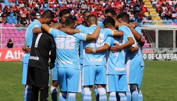 Jugadores de Llacuabamba reclaman pago de liquidaciones. (Foto: Deportivo Llacuabamba)