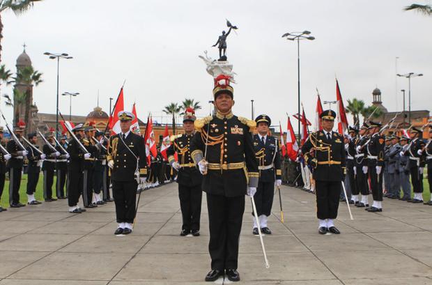 Cada 7 de junio se realiza una ceremonia oficial en el Plaza de la Bandera. (Foto: Andina)