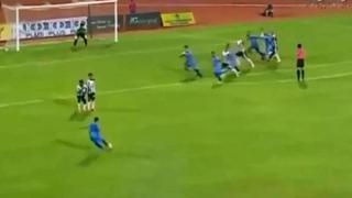 Youtube: jugador anotó espectacular gol de tiro libre a lo Roberto Carlos