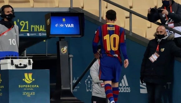 Lionel Messi fue expulsado por primera vez en su carrera profesional con Barcelona. (Foto: Agencias)