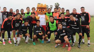 Universitario de Deportes recibió la visita de 'Milco', la mascota de los Panamericanos