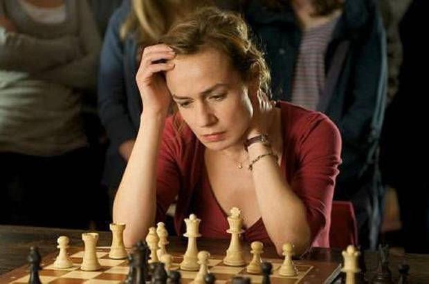 The Queen's Gambit: qué es el Gambito de Dama, la jugada de ajedrez que  da nombre a la serie de Netflix