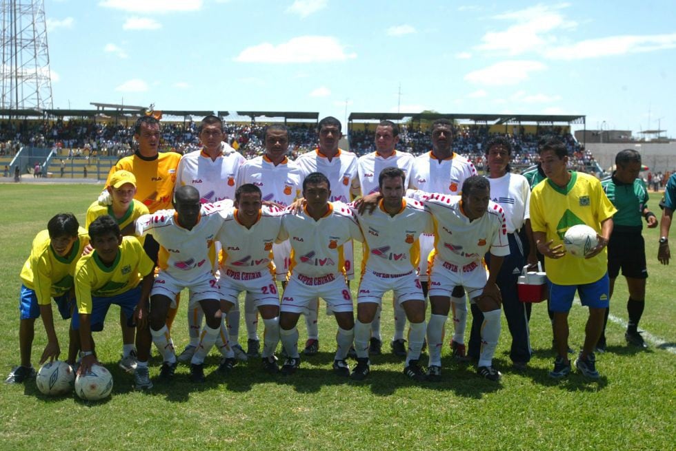 Atlético Grau - Estudiantes de Medicina solo ganó diez partidos en todo el 2004. (Foto: GEC)