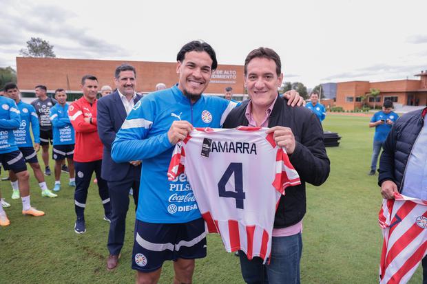 Carlos Gamarra, ex capitán de la Selección de Paraguay. (Foto: Twitter)
