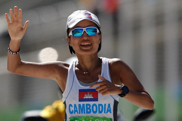 Nary Ly se conviritió en la primera atleta olímpica de Camboya. (Foto: AFP) / JOHANNES EISELE
