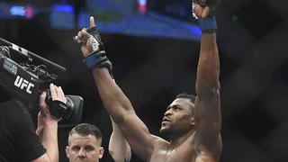 ¡Francis Ngannou noquea en 26 segundos a Caín Velásquez!