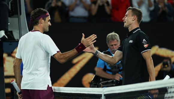 Federer accede por décimo quinta vez a los cuartos del Australian Open. (Foto: Getty)
