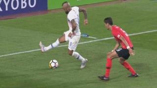 ¡Esto es fútbol! Arturo Vidal se lució con un taconazo ante Corea para salir jugando desde el fondo [VIDEO]