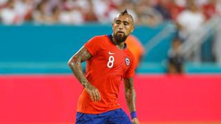 Arturo Vidal fue agredido por hincha peruano tras victoria Perú en Miami