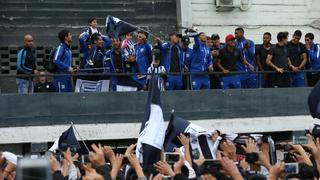 Alianza Lima: jugadores e hinchas celebraron el título del Torneo Apertura en Matute [VIDEO]