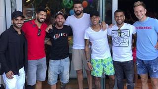 Con Neymar, Dani Alves y hasta Douglas: los detalles que todos quieren saber sobre la cumbre en casa de Messi