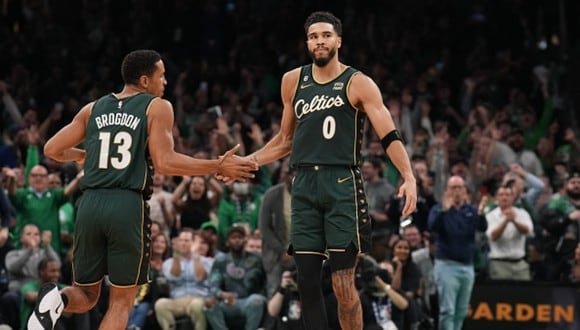 Boston Celtics vs. Philadelphia 76ers se enfrentaron este martes por la NBA (Foto: Getty Images).