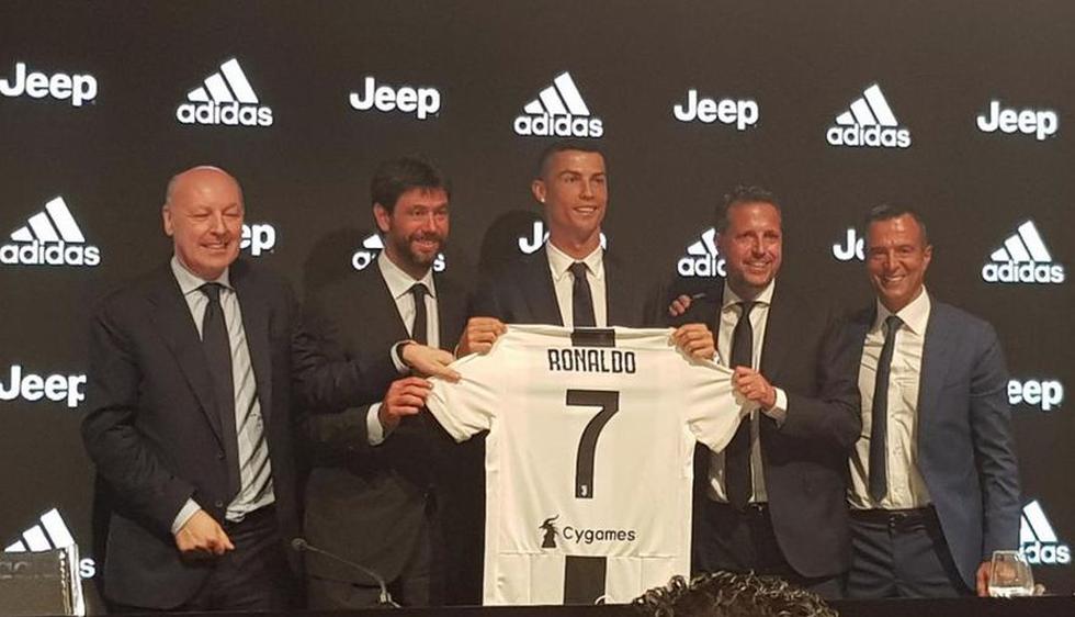 Cristiano Ronaldo firmó un contrato de cuatro temporadas con Juventus. (Agencias y Getty)