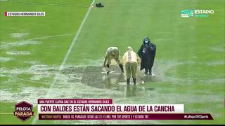 A menos de una hora del Bolivia vs. Chile: cancha del Hernando Siles de La Paz luce inundada [VIDEO]