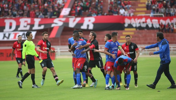 Deportivo Pasto venció 1-0 a Melgar por la 'Tarde Rojinegra'. (Foto: Leonardo Cuito / GEC)