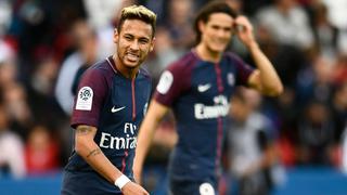 Neymar divide a hinchas de PSG: la reacción del Parque de los Príncipes cuando dejó a Cavani sin penal