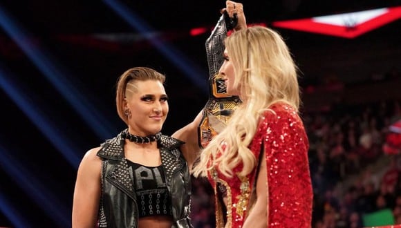 Rhea Ripley y Charlotte Flair se vieron las caras en el último Raw. (Foto: WWE)