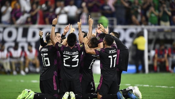 México derrotó 2-1 a Canadá y clasificó a la final de la Copa Oro. (Foto: AFP).