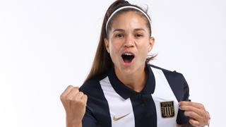 Adriana Lúcar: “Espero que en algún momento las chicas puedan vivir del fútbol en el Perú”