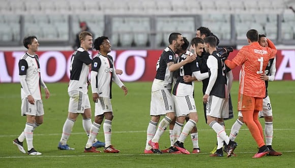Juventus piensa renovar hasta a cuatro de sus futbolistas pensando en la próxima temporada. (Foto: Agencias)