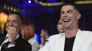 Más de 600 mil euros en su mano izquierda: el lujo de Cristiano Ronaldo en una conferencia en Dubai [FOTO]