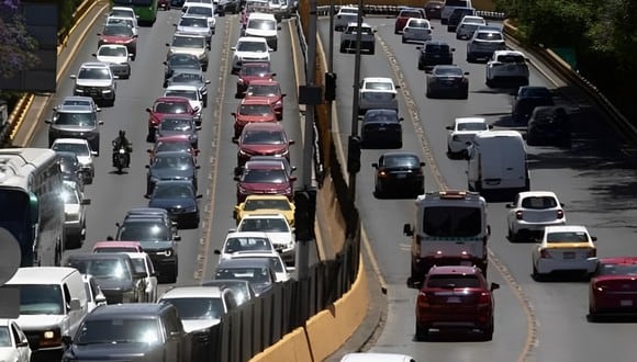 Revisa qué autos no pueden salir este miércoles 21 de junio, según el 'Hoy No Circula' (Foto: Agencias).