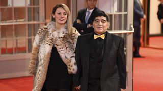 Diego Maradona no fue al ensayo pero fue de los primeros en llegar al Sorteo Mundial Rusia 2018 [FOTOS]
