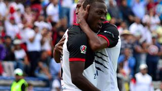 Luis Advíncula y su impecable saque de esquina para el gol de Lobos BUAP ante Tigres [VIDEO]