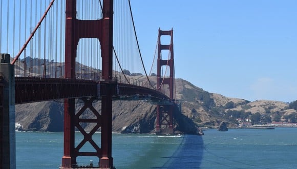 El puente Golden Gate es un puente colgante situado en California, Estados Unidos, que une la península de San Francisco por el norte con el sur del condado de Marin, cerca de Sausalito (Foto: Pixabay)
