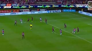 'Clásico Tapatío' abre fuegos: Ernesto Vega anotó golazo para 1-0 sobre Atlas por Apertura 2019 Liga MX [VIDEO]
