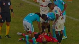 Universitario vs. Sporting Cristal: Diego Penny sufrió patada en la cabeza